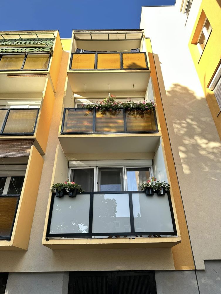 Erkely-felujiat-s korlat felujitas-erkely gyor6